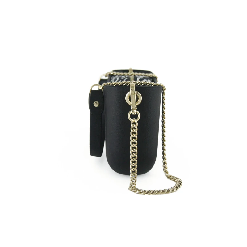 Classic Collection – Black – Pattern 44 Inner – Gold Zip – Black/Gold Chain Handle - Image 3